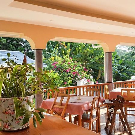 Bernique Guesthouse La Digue Zewnętrze zdjęcie
