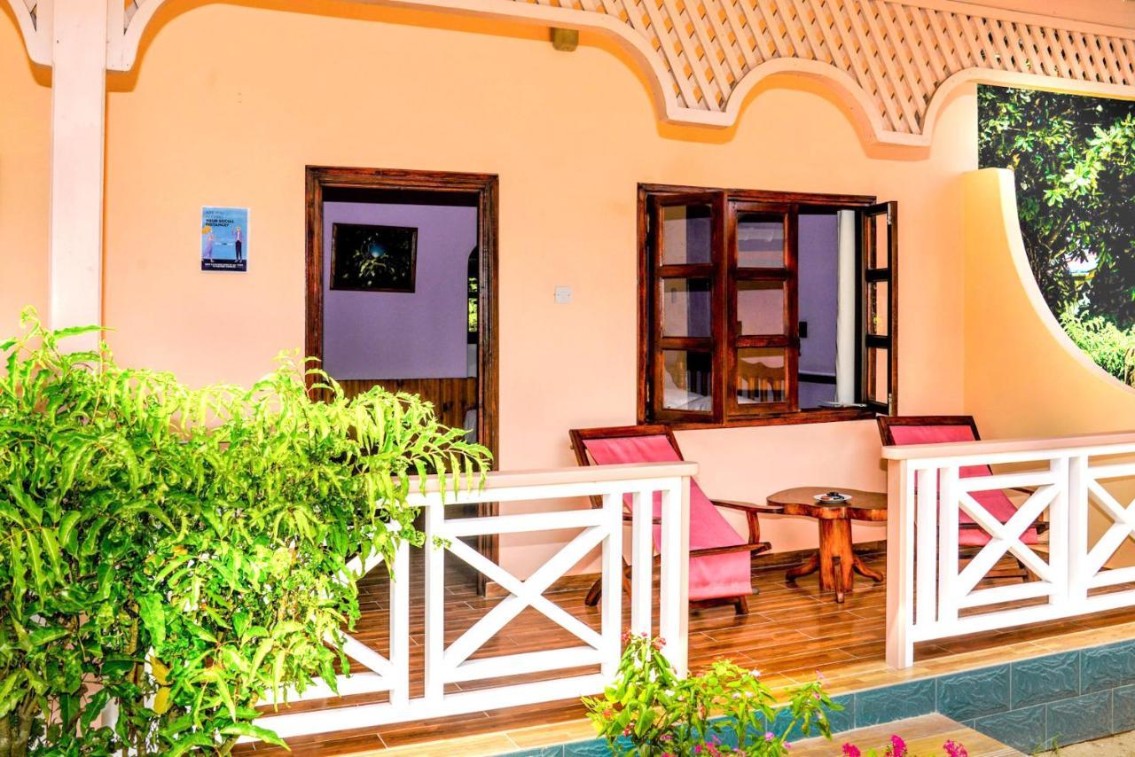 Bernique Guesthouse La Digue Zewnętrze zdjęcie